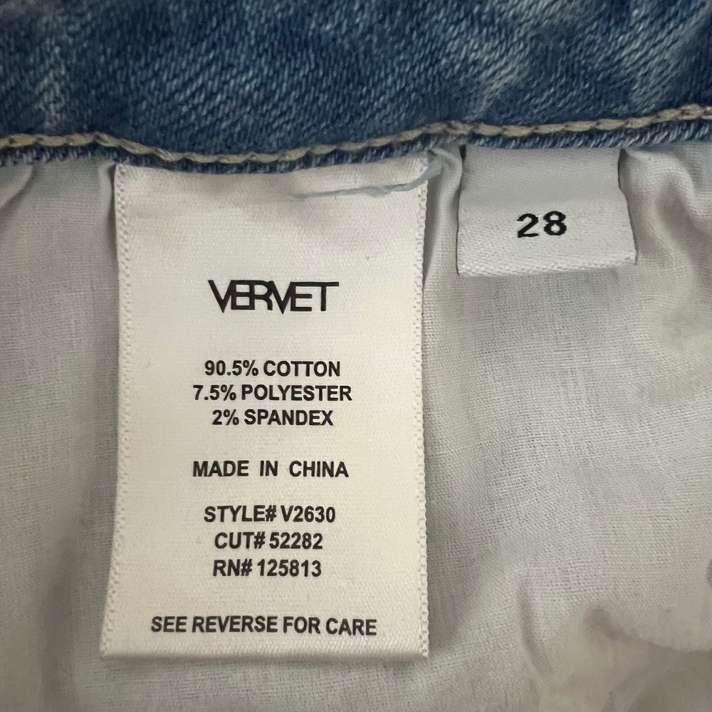 Vervet High Rise Flare Jeans Sz 28 Light Wash Raw Hem Button Fly Boho Festival - Picture 3 of 10